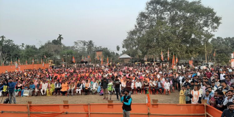 বিশালগড় মন্ডলের উদ্যোগে আয়োজিত বিজয় সংকল্প জনসভায় উপস্থিত বিজেপির সর্ব ভারতীয় সহ-সভাপতি তথা সাংসদ দিলীপ ঘোষ।