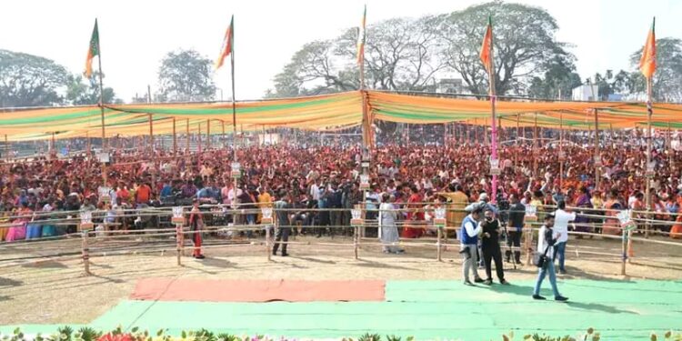 অমরপুরের জনসভায় বিজেপির সর্বভারতীয় সভাপতি জে.পি.নাড্ডা এবং মুখ্যমন্ত্রী ডা:মানিক সাহা।