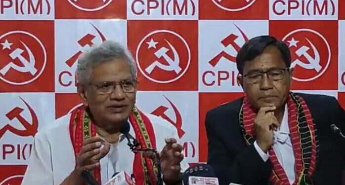স্বাভাবিক সরকার চাইছে রাজ্যবাসী : সীতারাম ইয়েচুরি