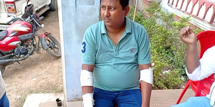 ভানুলাল সাহার সিএ আক্রান্ত বিশালগড়ে।