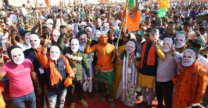 মোদিময় আস্তাবল