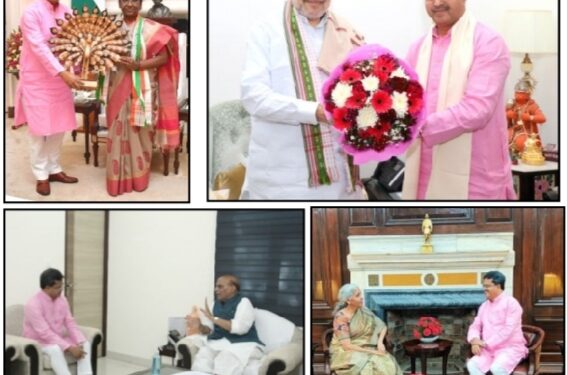 রাষ্ট্রপতি সকাশে মুখ্যমন্ত্রী