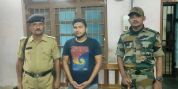 বিশালগরে ধৃত বাইক চোর চক্রের মূল পান্ডা।