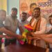 নবনিযুক্ত চেয়ারম্যানকে সংবর্ধনা জ্ঞাপন।