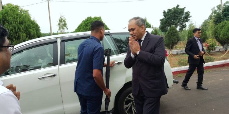 কেন্দ্রীয় সংশোধনাগার পরিদর্শনে উচ্চ আদালতের প্রধান বিচারপত।