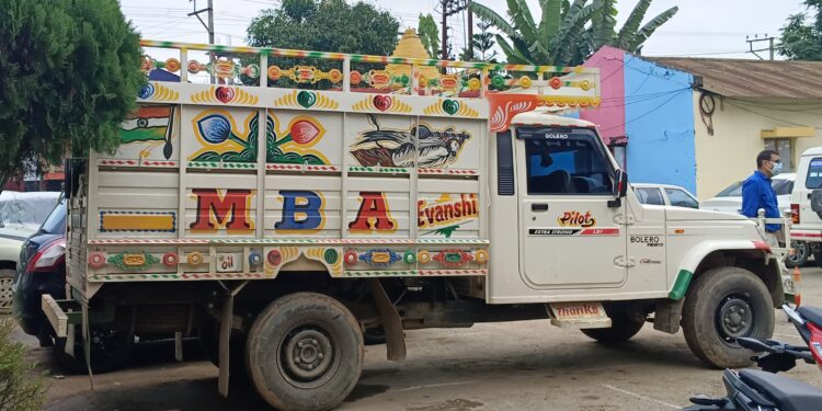 বিশালগড় থানা আবারও বেআব্রু।