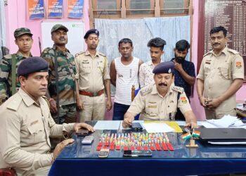 কুখ্যাত নেশাকারবারি পুলিশের জালে।