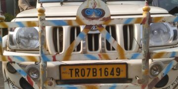 অবৈধ শব্দ বাঁজি আটক বিশালগড় থানায়