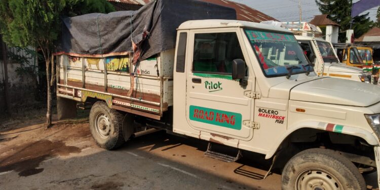 অবৈধ শব্দ বাঁজি আটক বিশালগড় থানায়