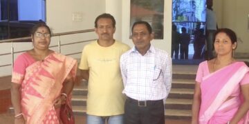 মেয়েকে ফিরে পেতে পুলিশের দ্বারস্থ বাবা