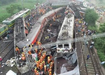 উড়িষ্যার বালাসোরে ভয়াবহ ট্রেন দুর্ঘটনা
