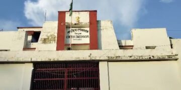 কেন্দ্রীয় সংশোধনাগার পরিদর্শনে আসেন কারামন্ত্রী