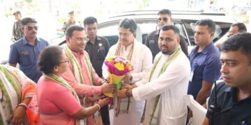 সিপাহীজলা জেলায় পর্যালোচনা বৈঠকে মুখ্যমন্ত্রী