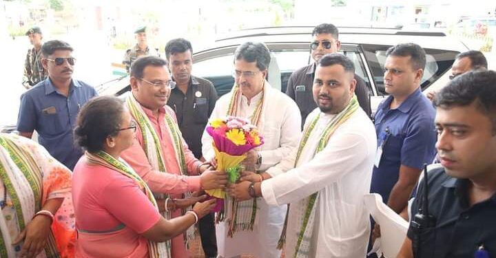 সিপাহীজলা জেলায় পর্যালোচনা বৈঠকে মুখ্যমন্ত্রী