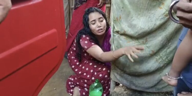 বিচারের বাণী নীরবে নিবৃত্তে কাঁদে বিশালগড়ের গুপিনগরে