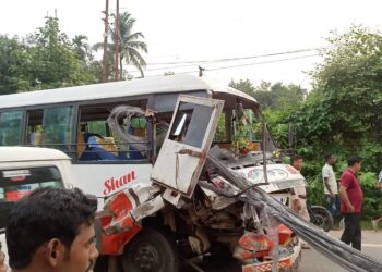 যান দুর্ঘটনায় নিহত এক আহত ছয়