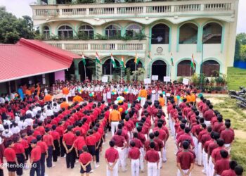 চন্দ্রায়ণ-৩ মিশন সফল হওয়ায় খুশির জোয়ার বিশালগড় আনন্দমার্গ স্কুলে