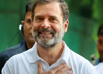 সাংসদ পদ ফিরে পেলেন রাহুল