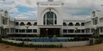 উচ্চ শিক্ষা বঞ্চিত রাজ্যের ১০ হাজার ছাত্রছাত্রী