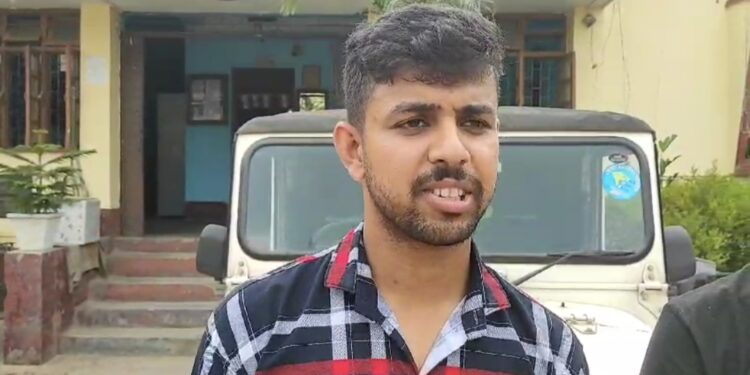 ফের দিনদুপুরে বাইক চুরি!