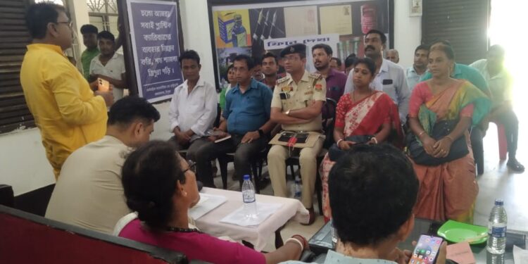 ঐতিহ্যবাহী ভাদ্র মেলাকে কেন্দ্র করে বুধবার প্রশাসনিক বৈঠক অনুষ্ঠিত হয়েছে কমলাসাগরে