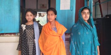 বিএসএফের হাতে আটক তিন বাংলাদেশী রোহিঙ্গা যুবতী