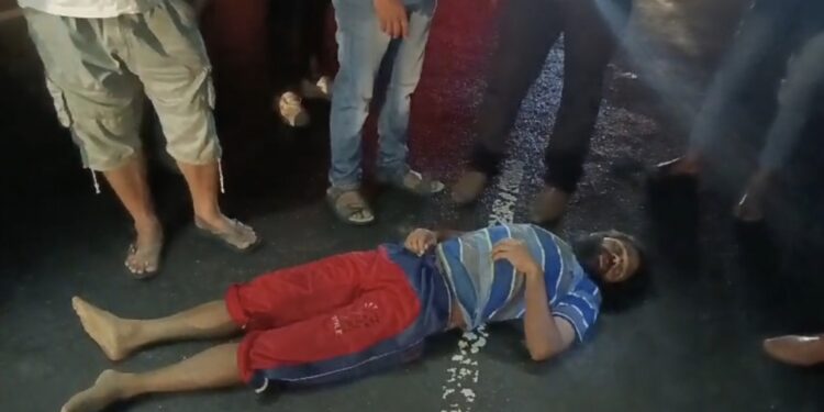 বিশ্বকর্মা পূজোর রাতে ধারাবাহিক যান দুর্ঘটনায় আহত বহুু