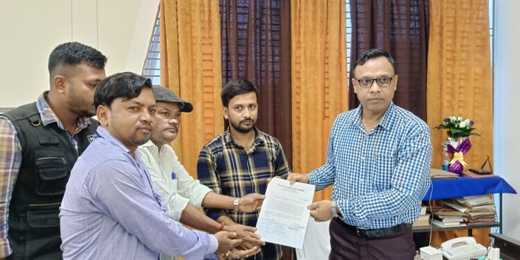 সাংবাদিকের সাথে দুর্ব্যবহারের অভিযোগে সরব বিশালগড় প্রেসক্লাব ও জার্নালিস্ট ইউনিয়ন