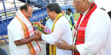 বুধবার এমবিবি বিমানবন্দরে ত্রিপুরার নবনিযুক্ত রাজ্যপাল ইন্দ্রসেনা রেড্ডি নল্লুকে স্বাগত জানান মুখ্যমন্ত্রী ডক্টর মানিক সাহা।