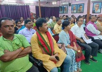 কাউন্সিলরদের নিয়ে বিজেপির বৈঠক