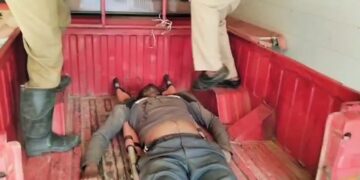 ওভারস্পিডিং এর ফলে মোটর বাইক দুর্ঘটনায় গুরুতর আহত রতন সূএধর নামে এক যুবক