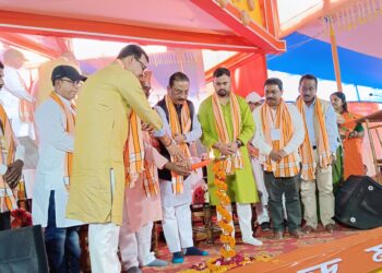 ২২০০ দলীয় কার্যকতাদের নিয়ে এক দিবসীয় কনভেনশন অনুষ্ঠিত বিশালগড়ে