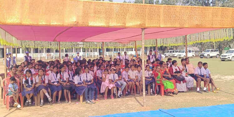 প্রতিমা ভৌমিকের হাত ধরে দেবীপুর উচ্চ মাধ্যমিক বিদ্যালয়ের নব-নির্মিত ভবনের শুভ উদ্বোধন