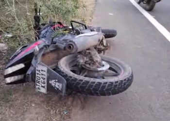 ভ্যালেন্টাইন ডেতে বিশালগড় বাইপাসে বাইক দুর্ঘটনায় আহত স্বামী স্ত্রী সহ পথচারী