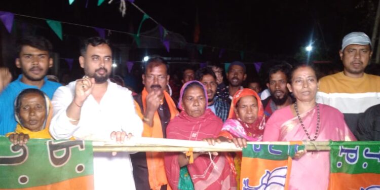 ৩৫ পরিবারের ১০৬ জন সংখ্যালঘু ভোটার সিপিআইএম ছেড়ে বিজেপিতে