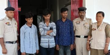 আগরতলা রেল স্টেশন থেকে আটক তিন বাংলাদেশী রোহিঙ্গা