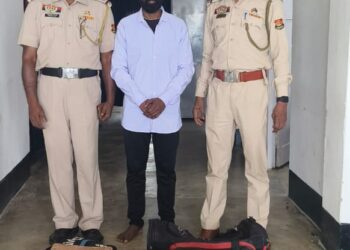 ২২ কেজি শুঁকনো গাঁজা সহ আগরতলা রেল স্টেশনে আটক এক পাচারকারী