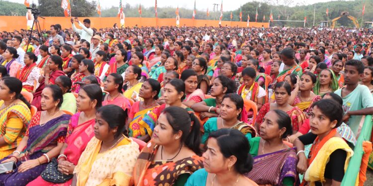 বামুটিয়া মন্ডলের উদ্যোগে আয়োজিত মেগা যোগদান ও কার্যকর্তা সম্মেলনে বিপ্লব দেব