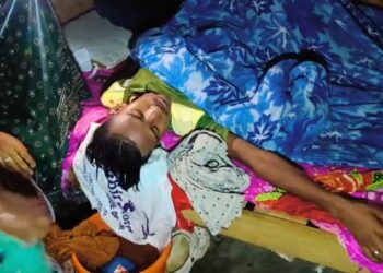 আক্রমণ পাল্টা আক্রমণে ব্যাপক উত্তেজনা বাইদ্যারদিঘী কসবা এলাকায়