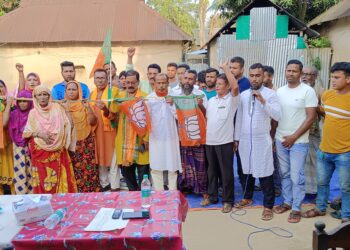 ২৮ পরিবারের ১১৬ জন ভোটার বিজেপিতে