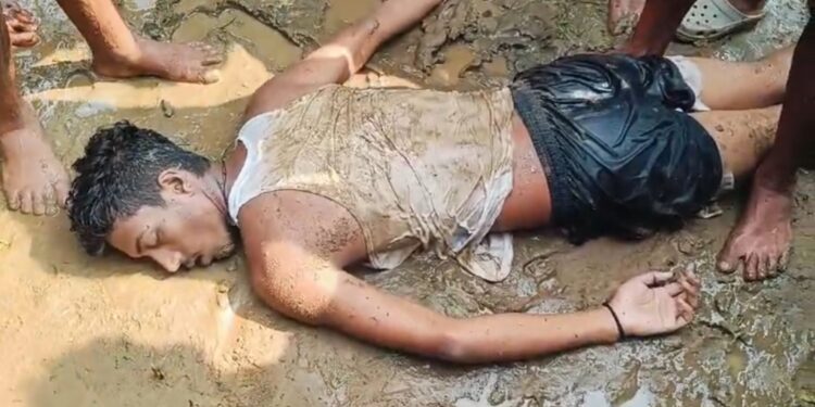 কলেজ পড়ুয়া ছাত্রের জলে ডুবে মৃত্যু!