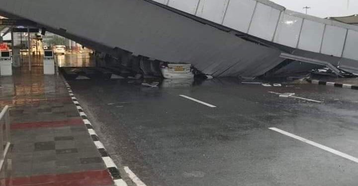 দিল্লী আইজিআই এয়ারপোর্টের টার্মিনাল ভেঙ্গে মৃত এক