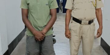 ৫ কেজি শুঁকনো গাঁজা পুলিশের হাতে আটক এক বিহারের যুবক