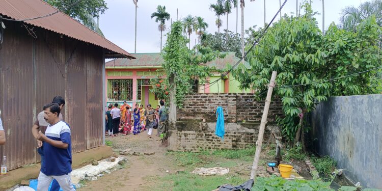 একটি প্রভাতী দৈনিক পত্রিকা হকারের মৃত্যুতে গভীর শোক