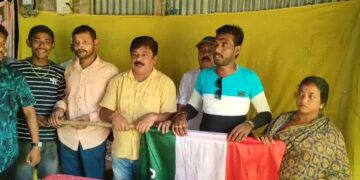 পাঁচ পরিবারের উনিশ জন ভোটার কংগ্রেসের পতাকা তলে সামিল