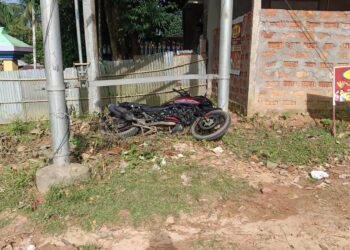 মারুতি গাড়ির সাথে বাইকের ধাক্কায় গুরুতর আহত এক স্কুল পড়ুয়া মোটরবাইক চালক