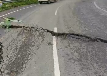 চলাচলের অযোগ্য ৮ নং জাতীয় সড়ক!