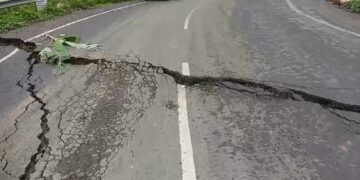 চলাচলের অযোগ্য ৮ নং জাতীয় সড়ক!