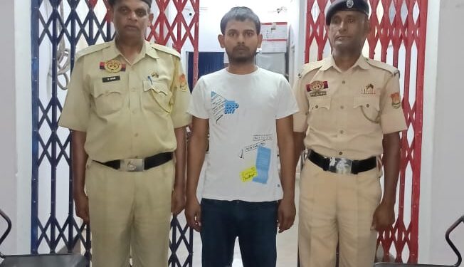 ২২ কেজি শুঁকনো গাঁজা সহ পুলিশের হাতে আটক এক