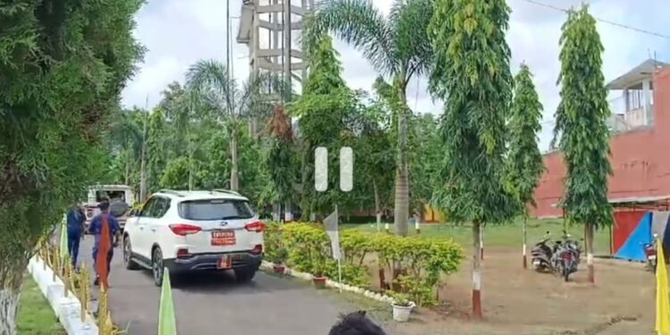 কেন্দ্রীয় সংশোধনাগার পরিদর্শনে রাজ্যপাল ইন্দ্রসেনা রেড্ডি নল্লু